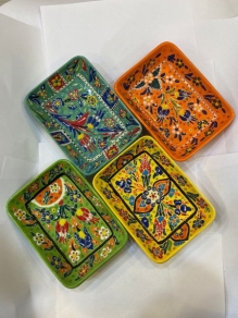 Seramik Köşeli Tabak Kabartma Desen (19cm)